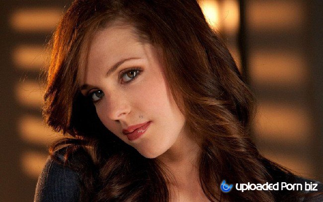 Kiera Winters Romantic Sex With Cute Girl HD 720p