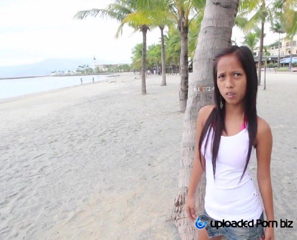 Layka Tourist Pickup Thai Teen On Beach HD 720p