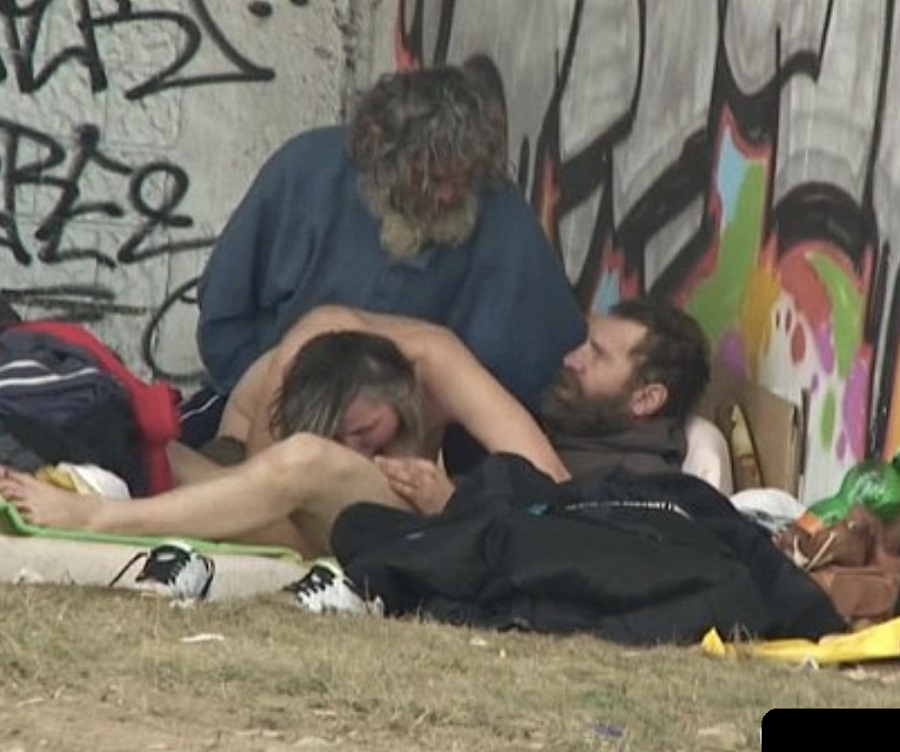 Amateur Homeless Threesome Having Sex On Public HD 720p