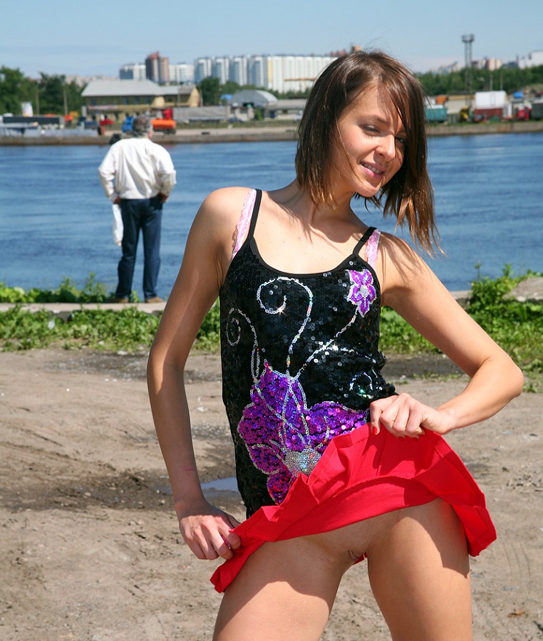 Lilu Nude Girl In Russian City HD 720p