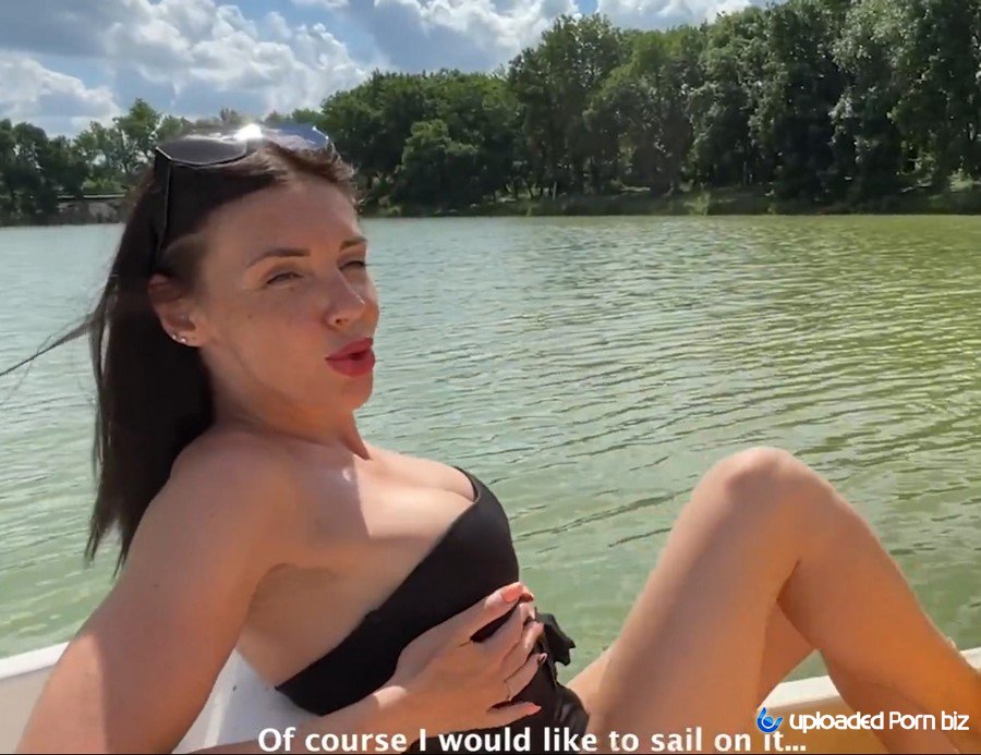 Hungry Kitty Public Sex On The Lake FullHD 1080p