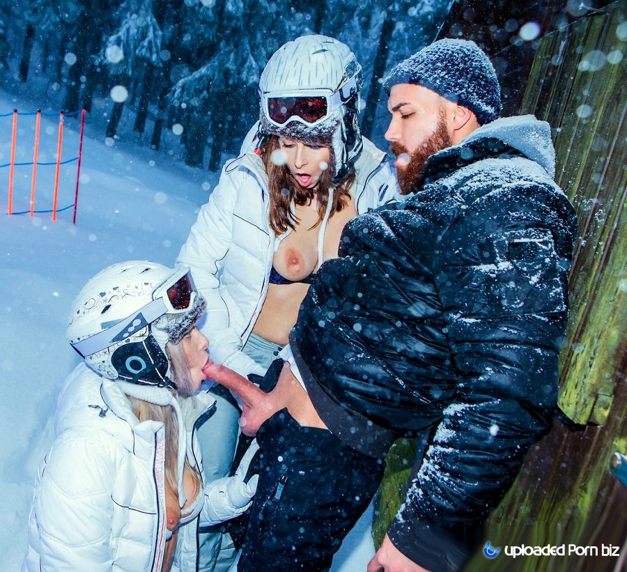 Antonia Sainz, Nikky Dream Threesome At A Ski Resort FullHD 1080p