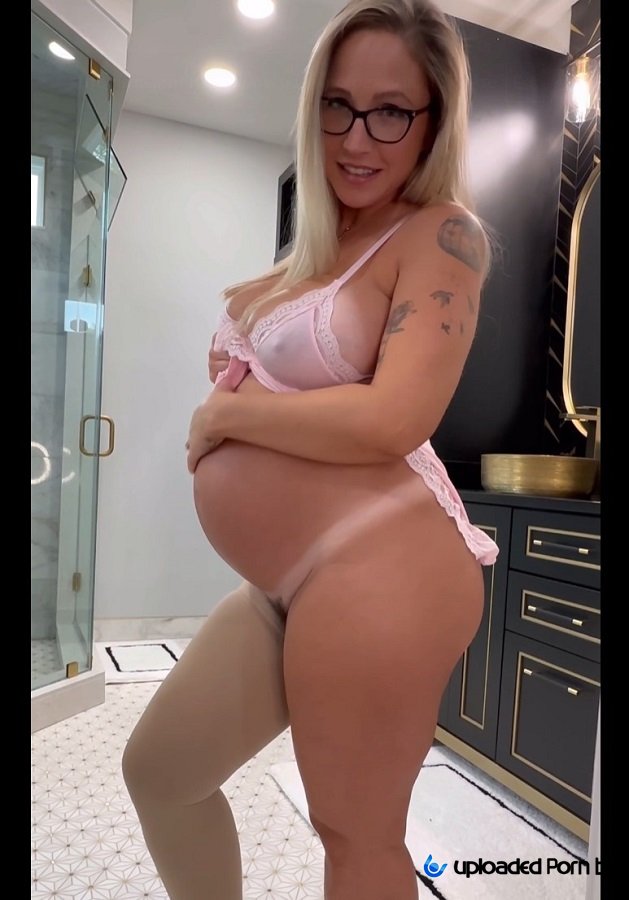 Nora Rose Jean Beautiful Pregnant Wife Sextape POV FullHD 1920p