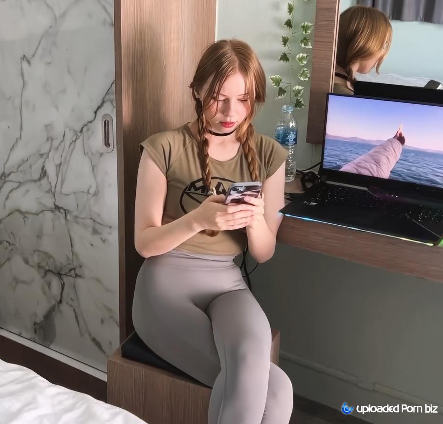 Yuiwoo I Made My Friends Girlfriend Suck And Cum On Her Face To Keep Her Secret FullHD 1080p