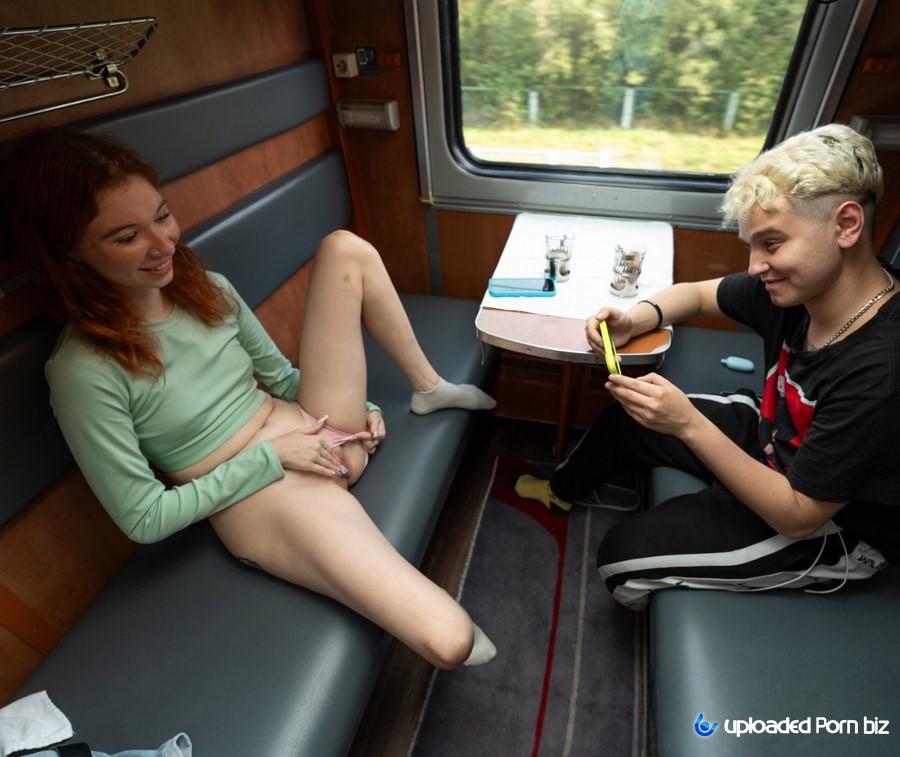 Mia Murkovski Anal Fuck On The Train FullHD 1080p