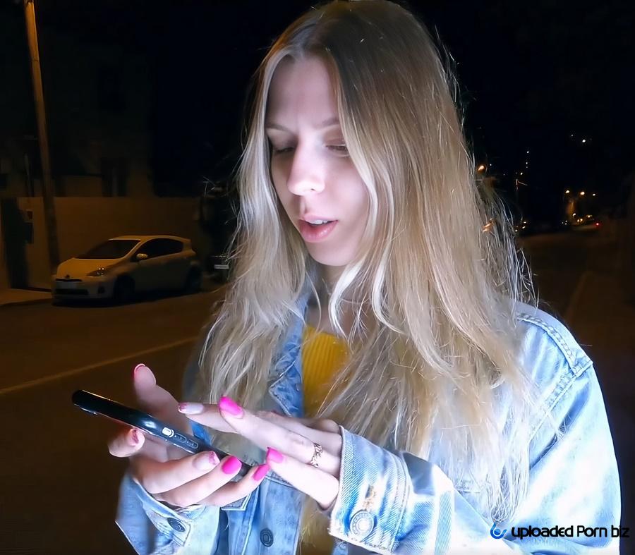 Milfetta Picked Up A Drunk Girl At A Bus Stop FullHD 1080p