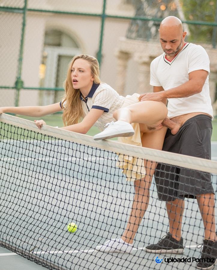 Aubrey Star Tennis Studen Fuck On The Court FullHD 1080p