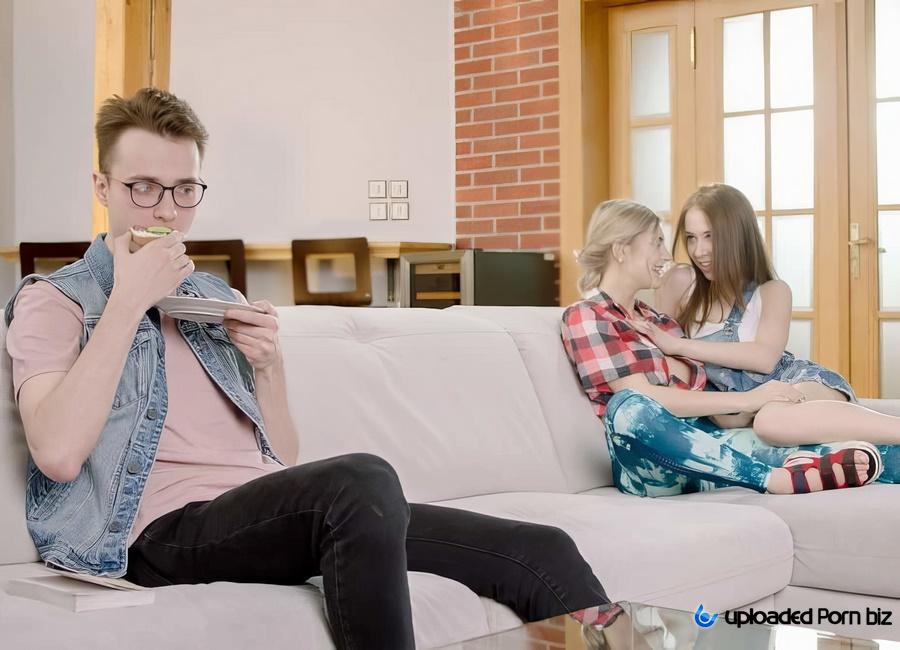 Nata Ocean, Eva Elfie Horny Stepsis With Friend Fuck Nerd Stepbrother FullHD 1080p