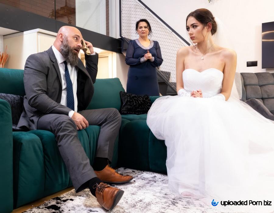 Vixi Rafi Bride Has Sex With Her Groom's Stepfather On Her Wedding Night FullHD 1080p