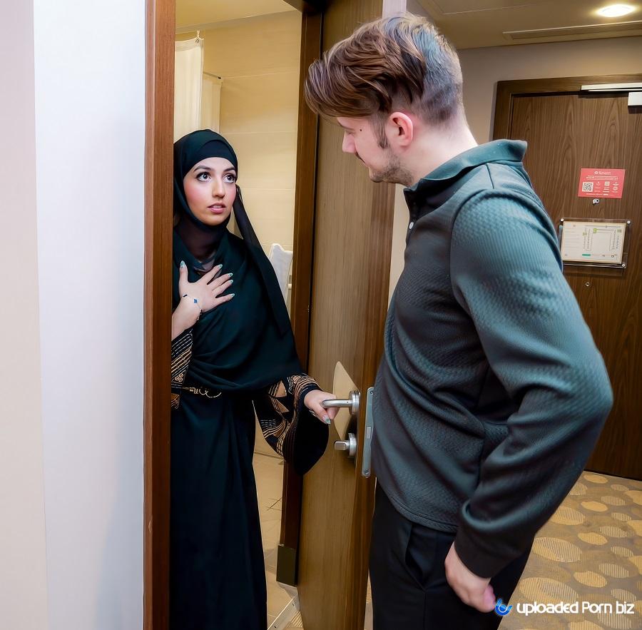 Aaliyah Yasin Fuck With Beautiful Arabian Girl In Hijab UltraHD/4K 2160p