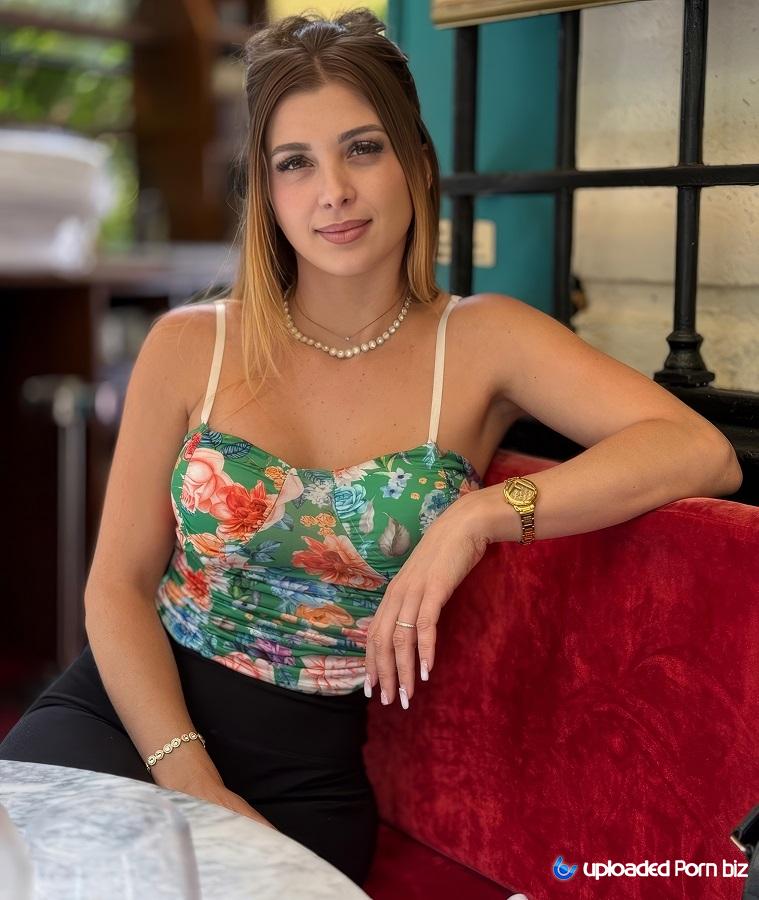 Maevaa Sinaloa Full Face Fuck In Bikini HD 720p