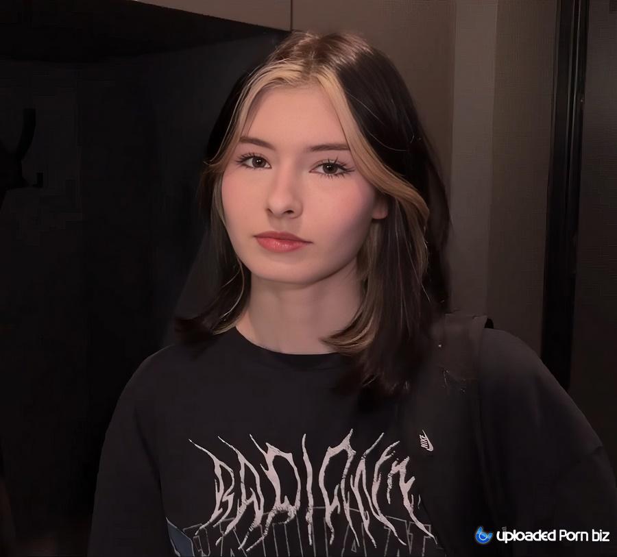 Cutie Kim Fuck With My Coworker FullHD 1080p