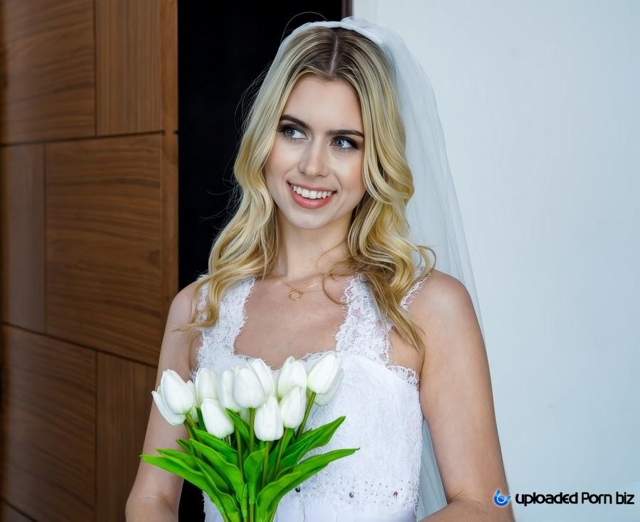 Jill Kassidy Young Nanny Tried On A Wedding Dress And Got Fucked FullHD 1080p