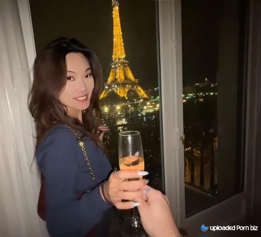 Lucy Mochi Anal In Paris FullHD 1080p