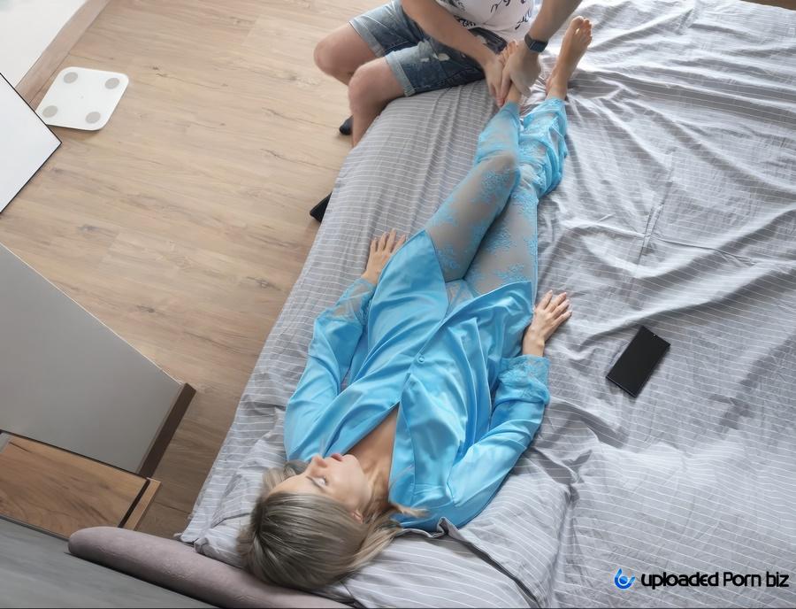 Letty Black Stepmom Seduces Her Stepson With Her Feet And Rides Him Hard FullHD 1080p