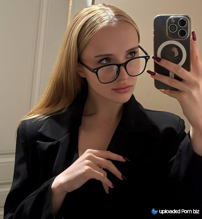 Polly Yangs Cute Homely Blonde in Braces Turned Out to Be an Anal Slut Who Only Fucks in the Ass and Mouth! UltraHD/4K 2160p