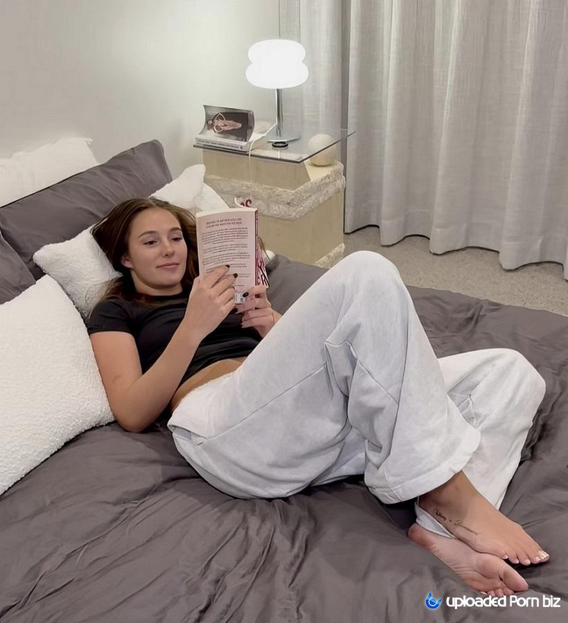 Ella Alexandra Homemade Sextape With Creamy Pussy FullHD 1920p