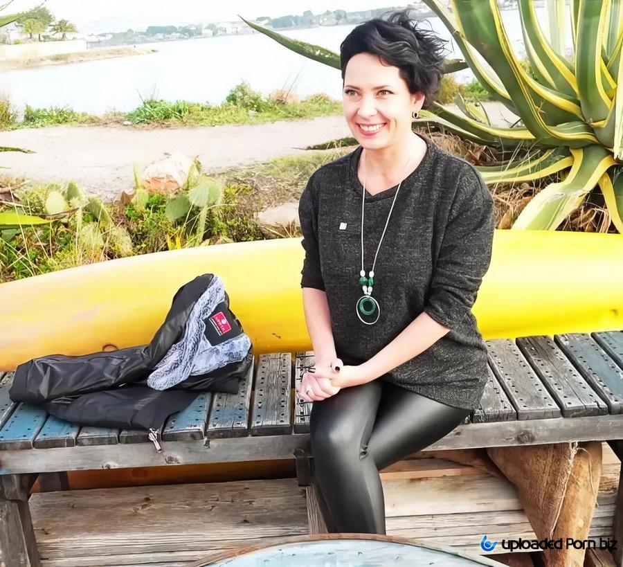 Camille French Milf Want Fuck FullHD 1080p