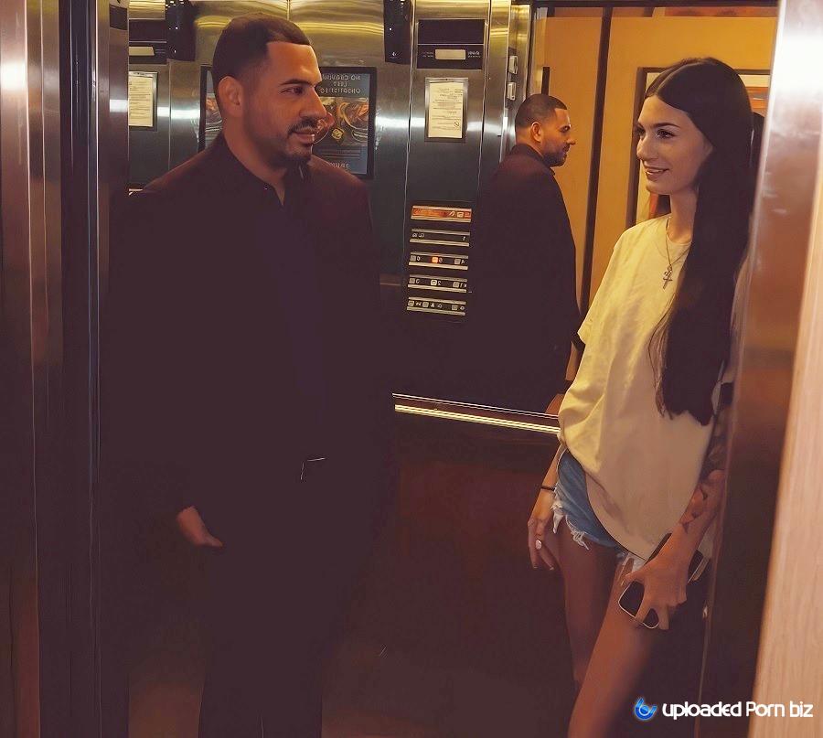 Sophie Tyler Hot 22 Year Old Sophie Tyler Gets Fucked In Cheap Motel By Stranger Teddy Tarantino UltraHD/4K 2160p