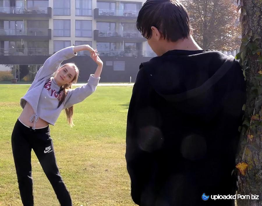 Lena Reif A Strange Guy Picked Up And Fuck A Pretty Girl Near The Lake FullHD 1080p