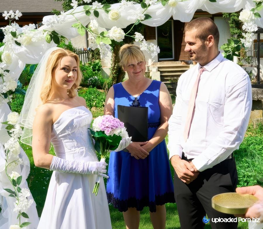 Alecia Fox Marrying The Whore FullHD 1080p