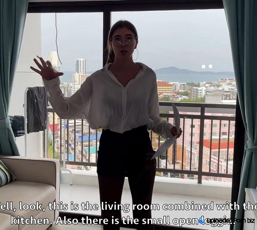 Vallery Ray Real Estate Agent Offered To Test The Bed With Her FullHD 1080p