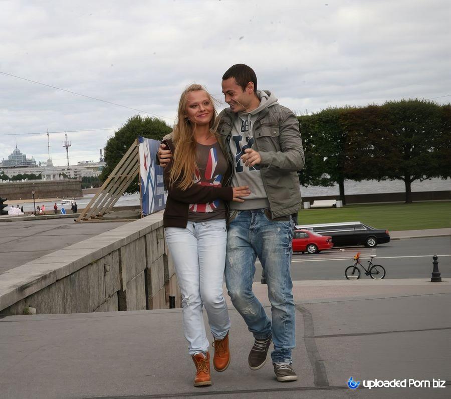 Nestee Shy City Walk Date Ended with Sex FullHD 1080p