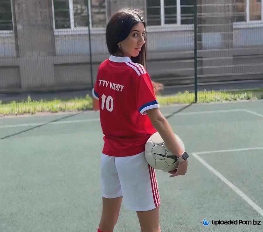Katty West Gets Anal Fucked While Watching The World Cup FullHD 1080p