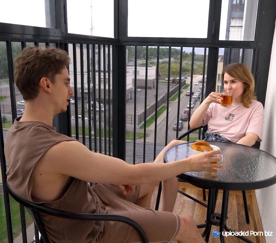 Iris Murai Russian Friends Played Strip Cards FullHD 1080p