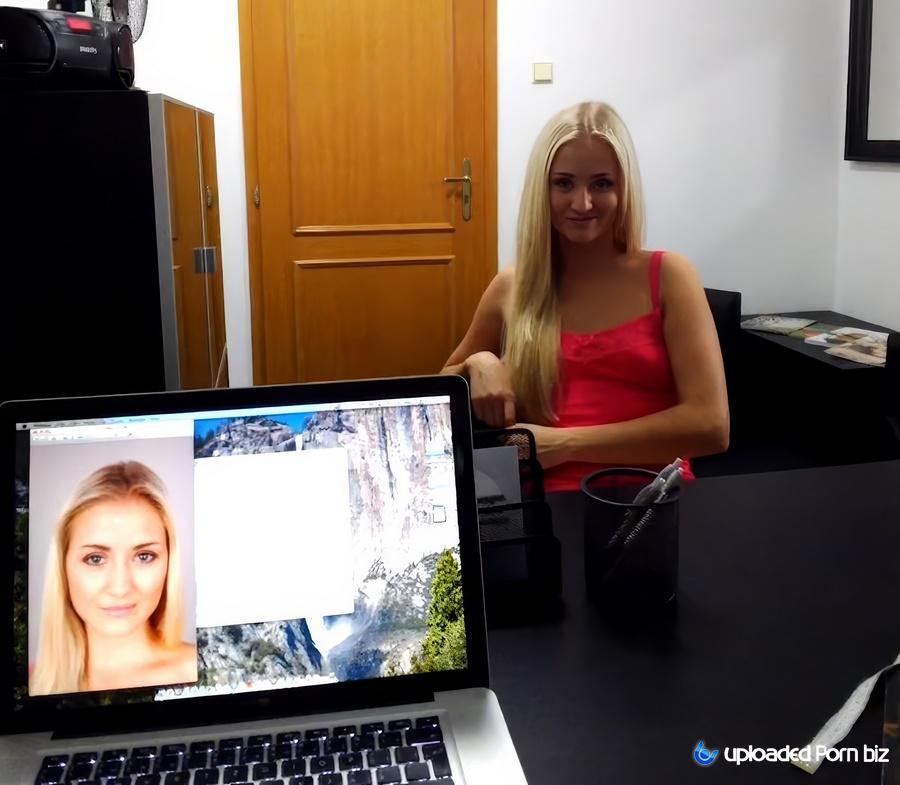 Cayla Lyons Blonde Girl On Model Casting HD 720p