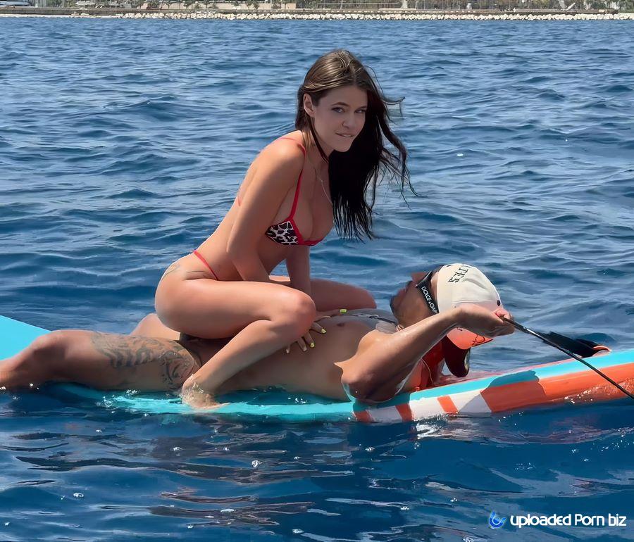 Rossa Vaxx Caught Fucking In The Sea And We Record Her UltraHD/4K 2160p