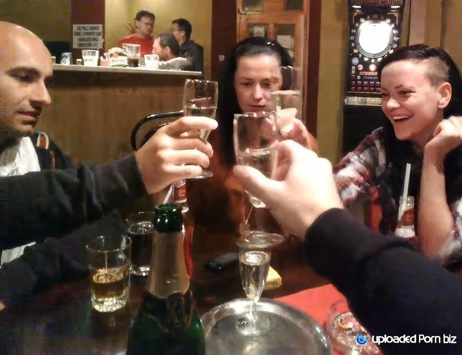 Unknown Two Guys Sat Down Next to Girls at the Bar and Got to Know Them Better HD 720p