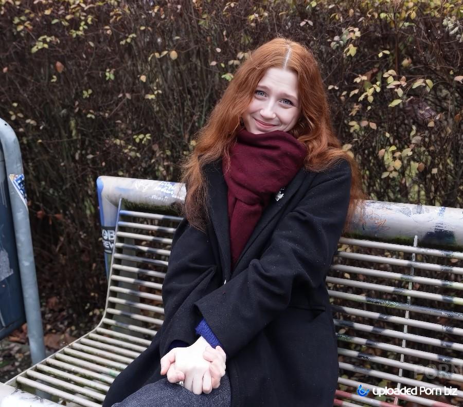 Alice Seduce Real Redhead Ginger Teen at First Porn Casting Without Condom in Berlin FullHD 1080p